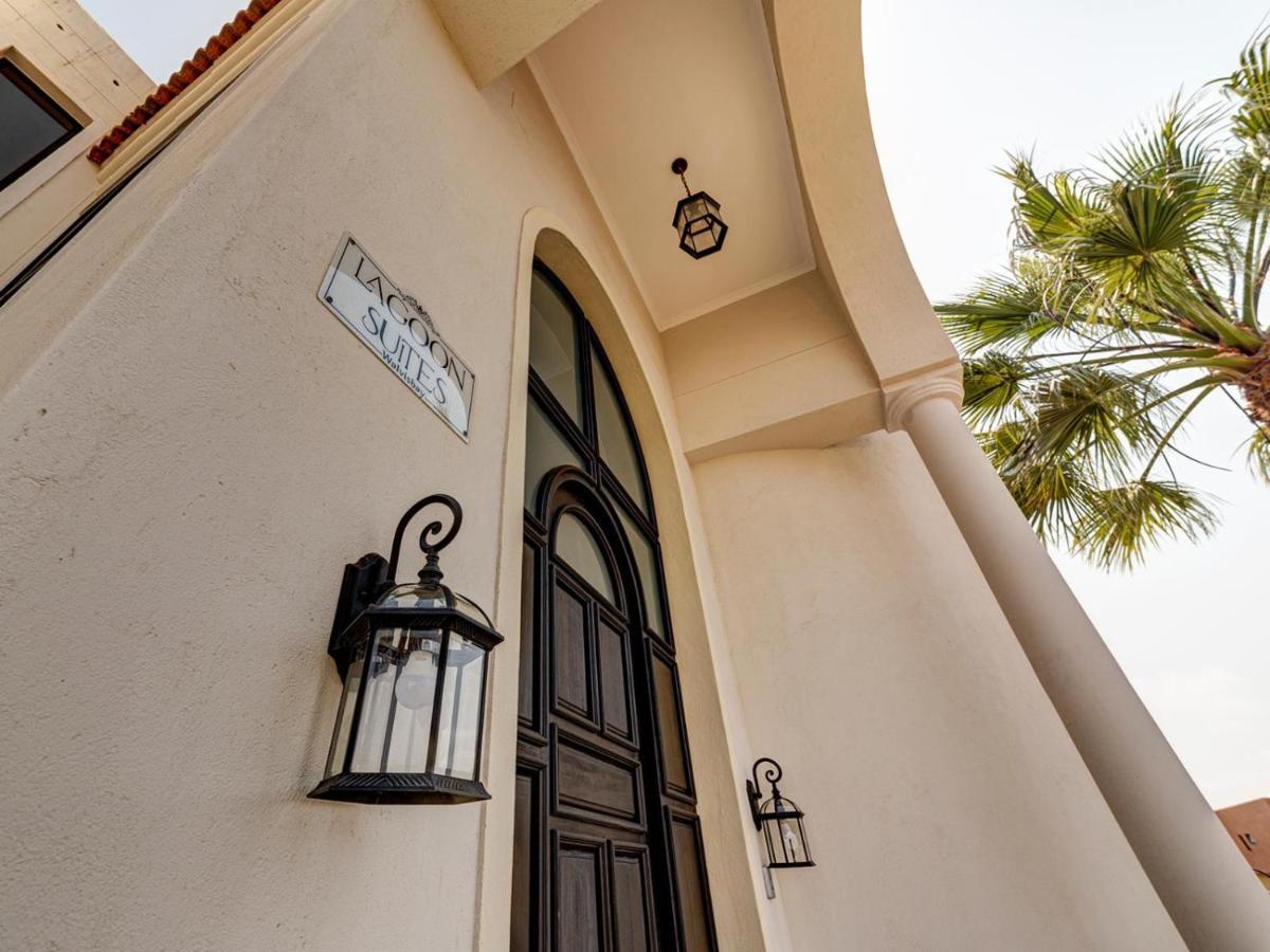 Lagoon Suites Guesthouse Cc Walvis Bay Bagian luar foto