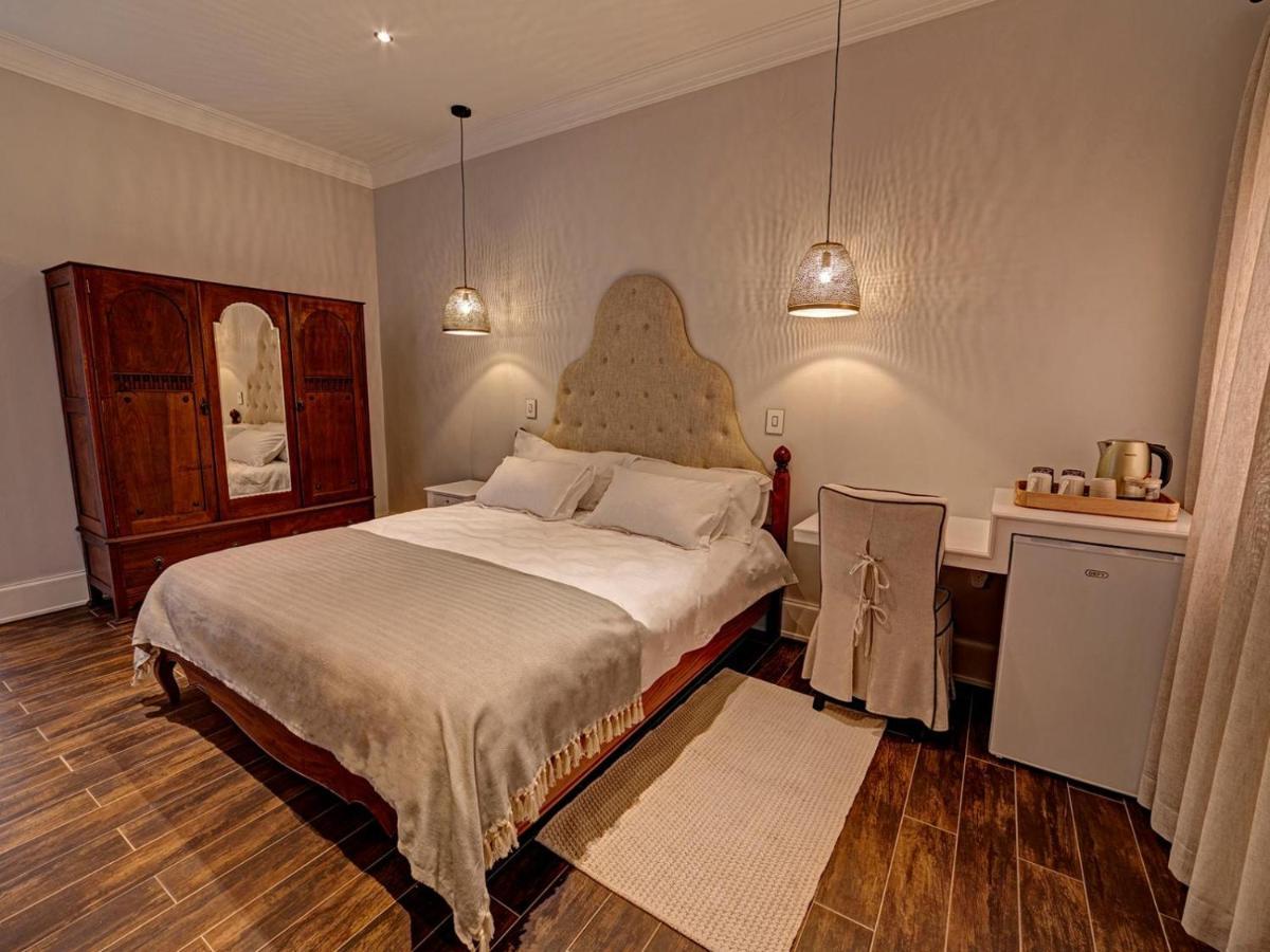 Lagoon Suites Guesthouse Cc Walvis Bay Bagian luar foto